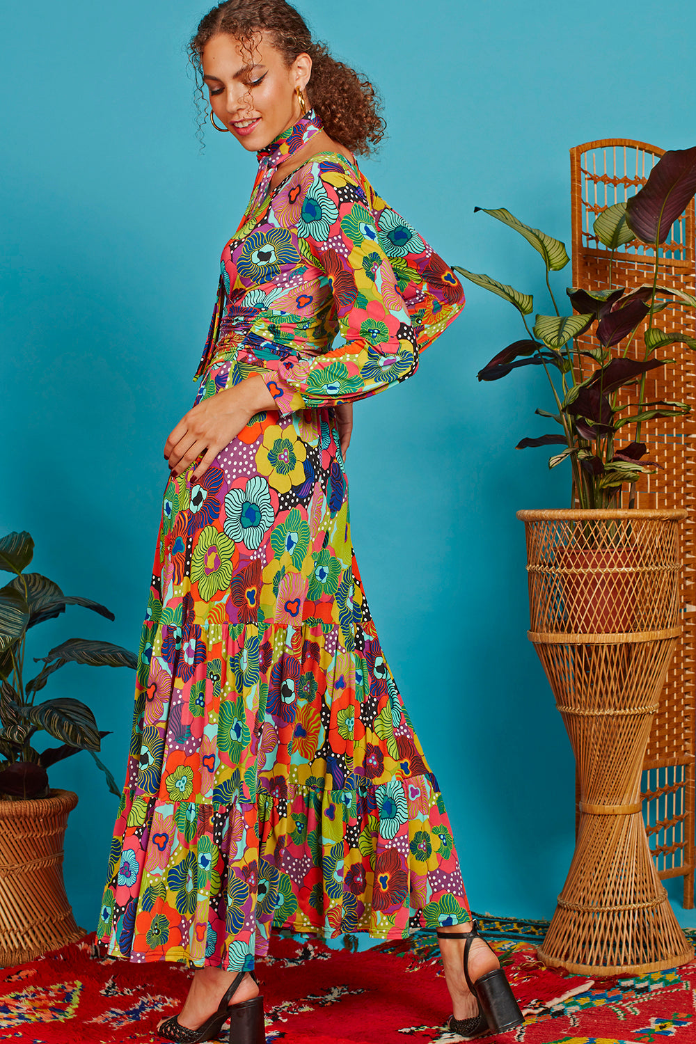 Onjenu FAYE Maxi Dress Sky Flower Multi