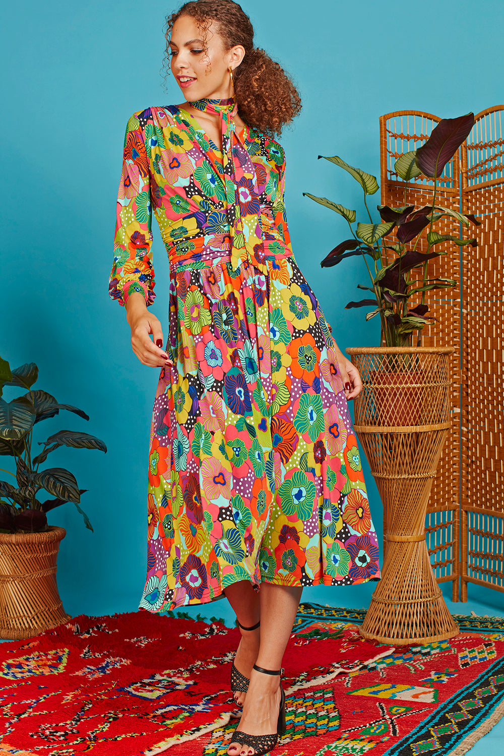 Onjenu SHARON Midi Dress Sky Flower Multi